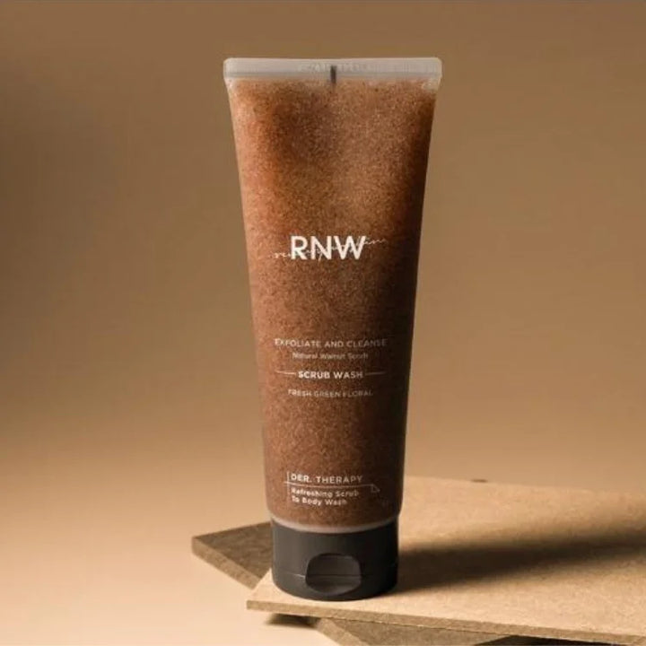 RNW - DER. THERAPY Refreshing Scrub To Body Wash-side view product