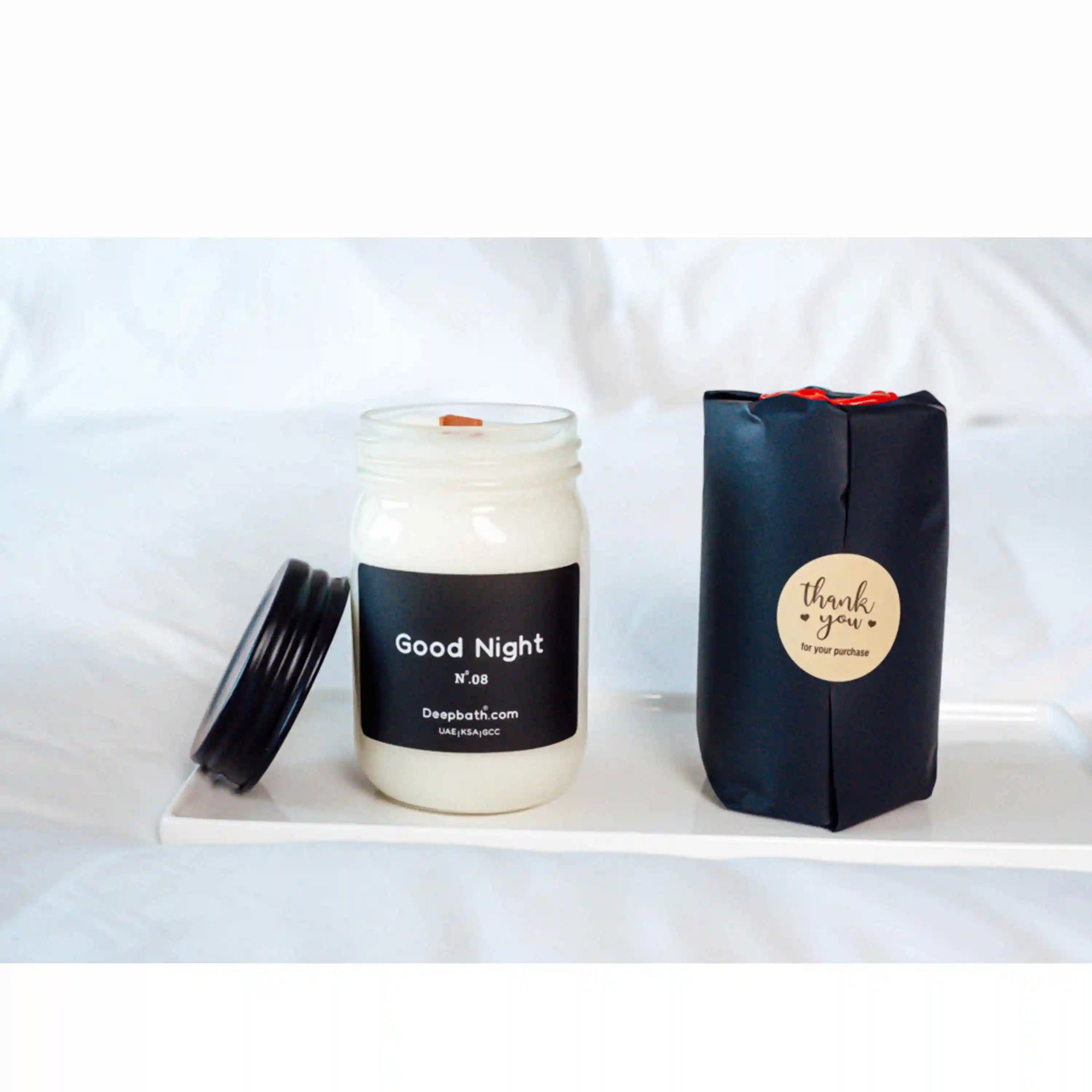 scented-candle-uae-golden-amber-2